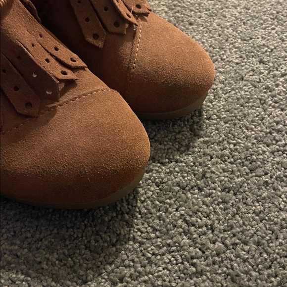 Toms 7 Brown Lace Up Wedge Boots booties shoes wedges - Picture 2 of 6